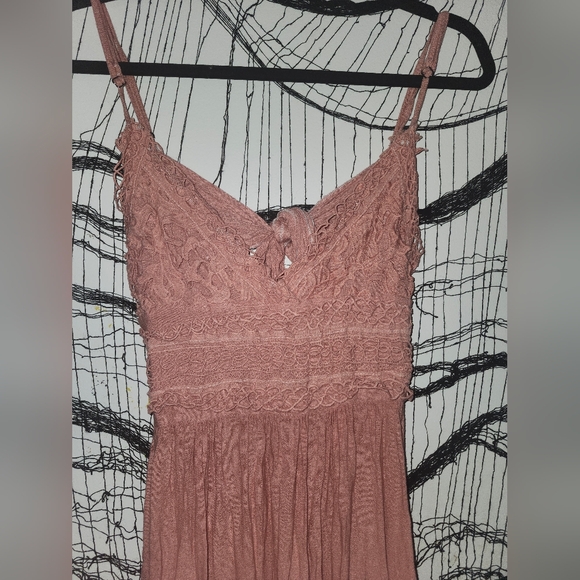 ✨️Zaful Dusty Pink Top✨️ - Picture 2 of 7